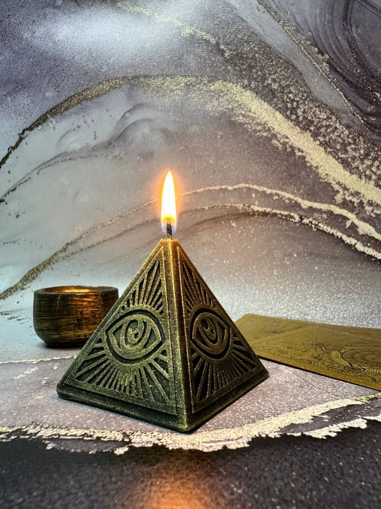 Свеча Пирамида Всевидящее око #1