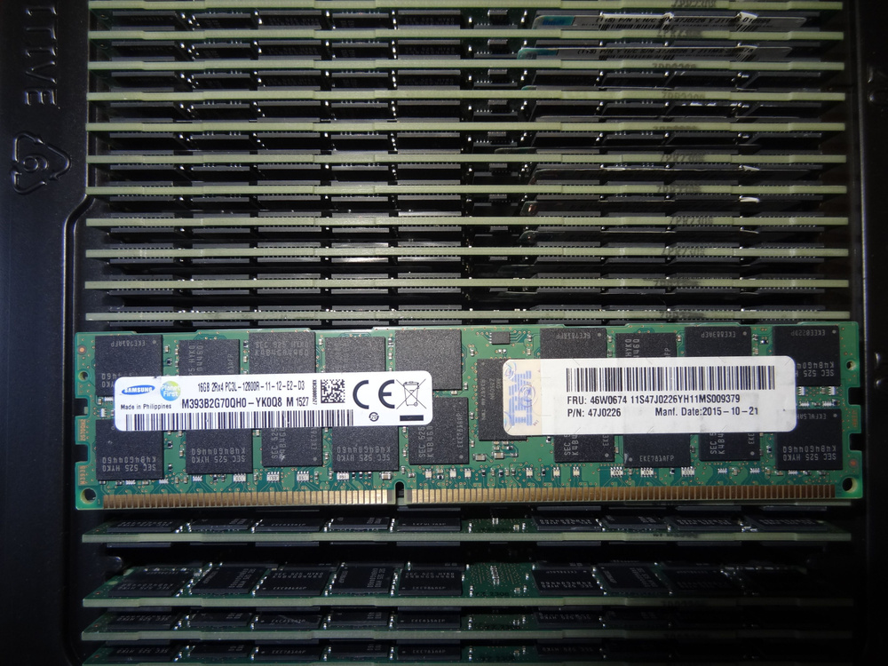OEM Оперативная память Серверная память DDR3 16GB ECC REG Samsung 2Rx4 PC3L-12800R 1.35v M393B2G70QH0-YK0Q8 #1