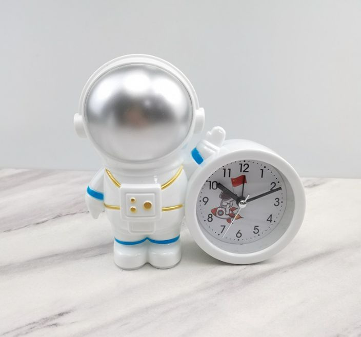 Часы будильник, настольные, Космонавт #1