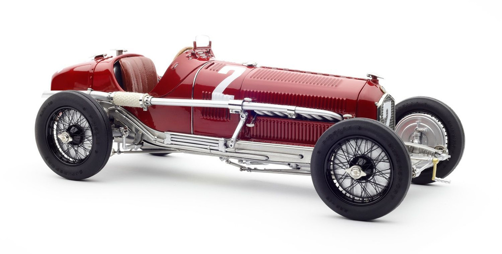 Модель автомобиля CMC - Alfa Romeo P3 Caracciola, winner GP Germany 1932, #2, Красный, M-220, 1:18  #1