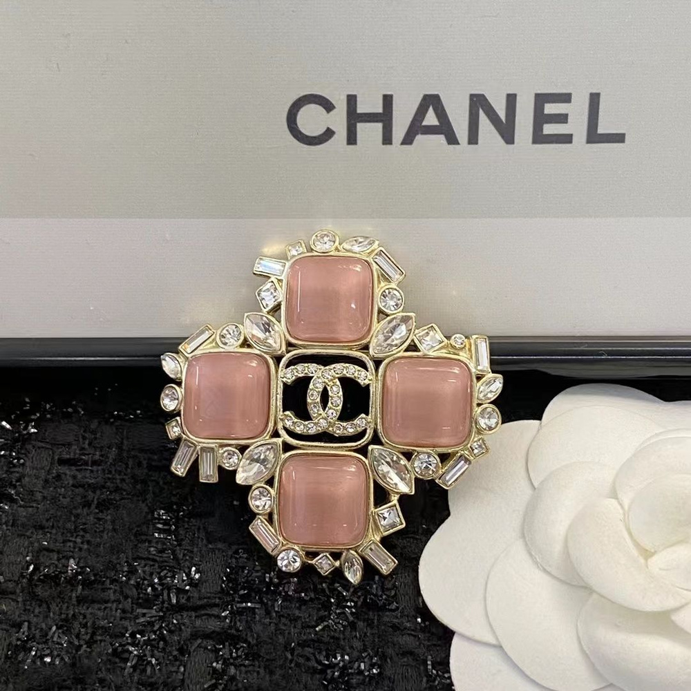 Chanel Брошь #1