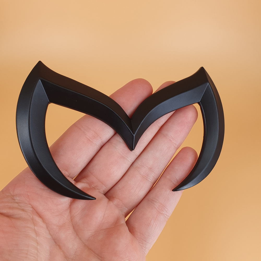 Эмблема Мазда Бэтман металлическая для авто, черная - купить по ...