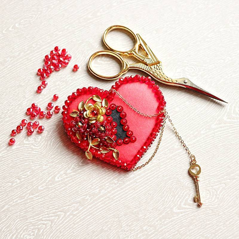 Набор для вышивания бисером 99-Б-05 Ключ к сердцу "Образа в каменьях", 6x6,5 см  #1