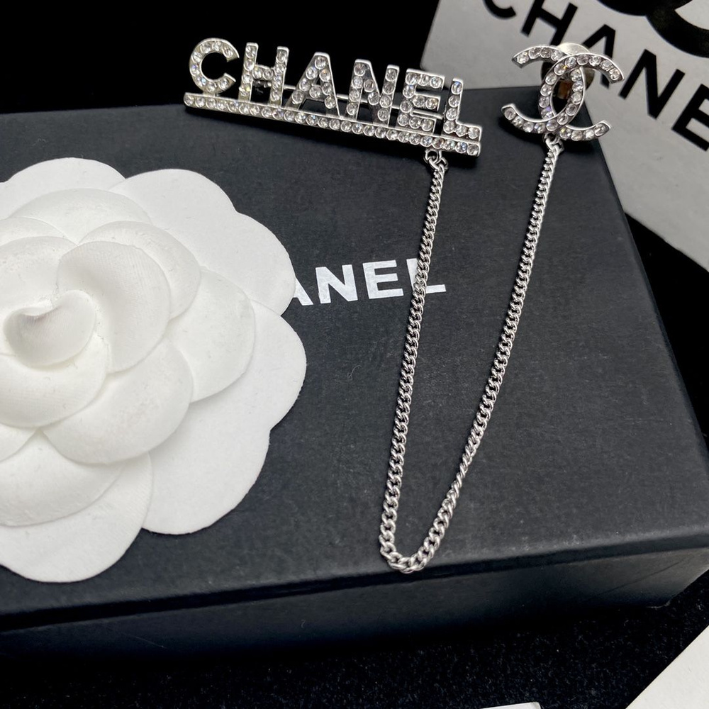 Chanel Брошь #1