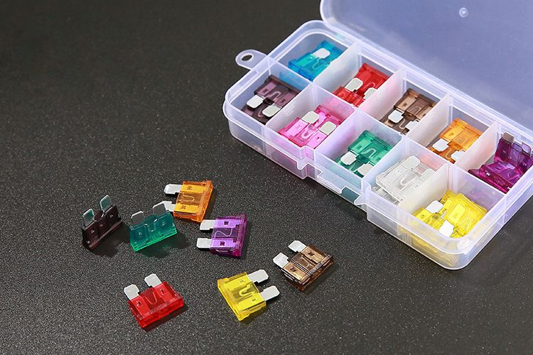 Набор предохранителей автомобильных 50шт, от 3А до 40А, флажковые, NG ...