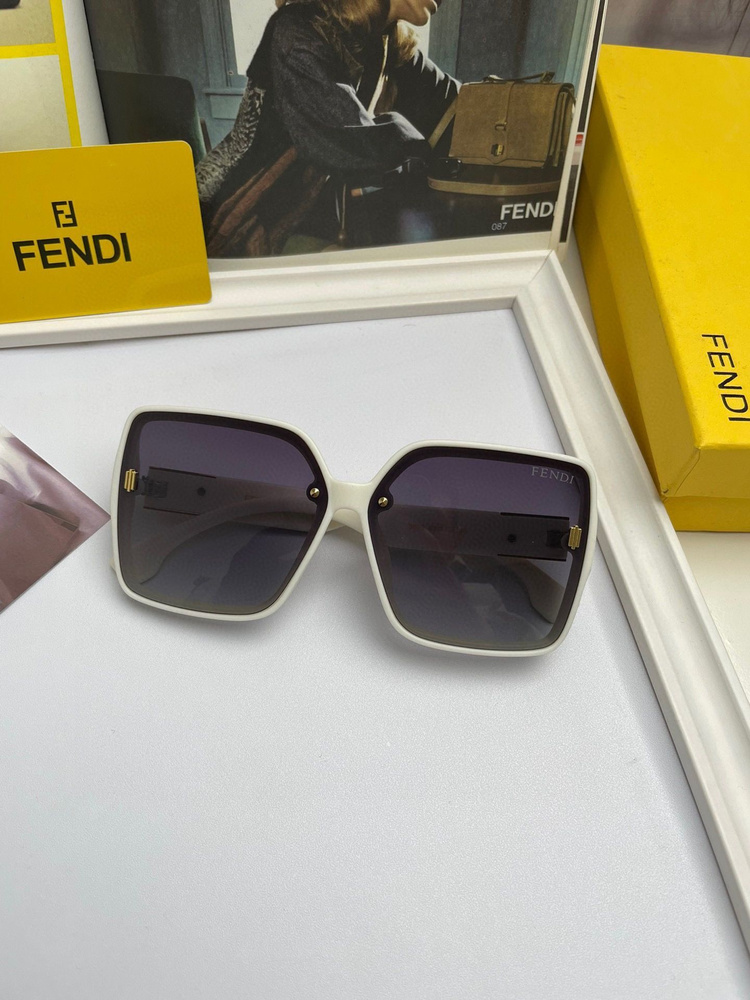 Fendi Очки солнцезащитные #1