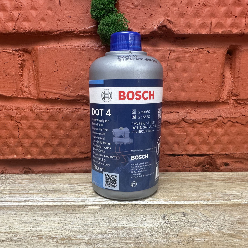 Жидкость тормозная Bosch DOT-4 500мл 1987479106 #1