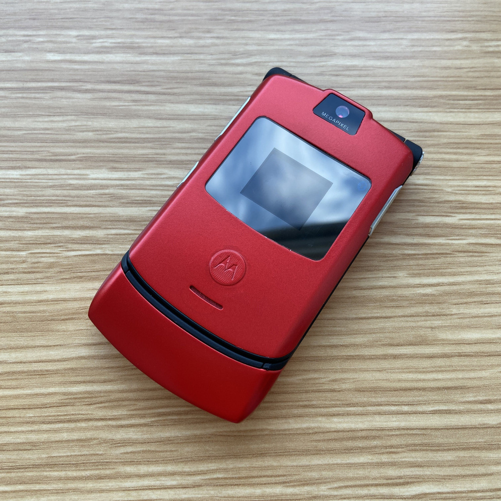 Motorola Мобильный телефон RAZR V3, красный #1