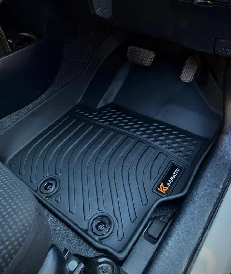 Коврики в салон автомобиля KAMATTO Ковры в салон 3D Toyota Vitz (XP130 ...