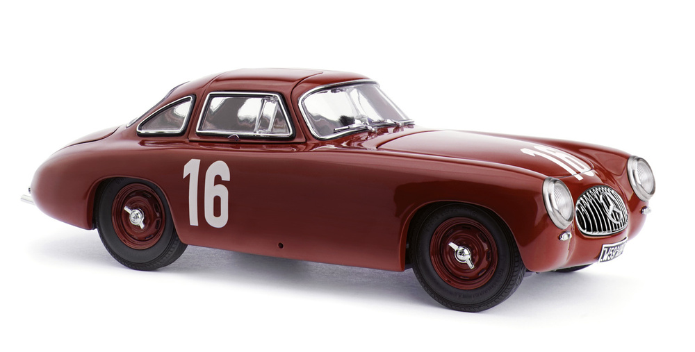 Модель автомобиля CMC - Mercedes-Benz 300 SL GP Bern #16 Red, 1952, M-160, 1:18 #1