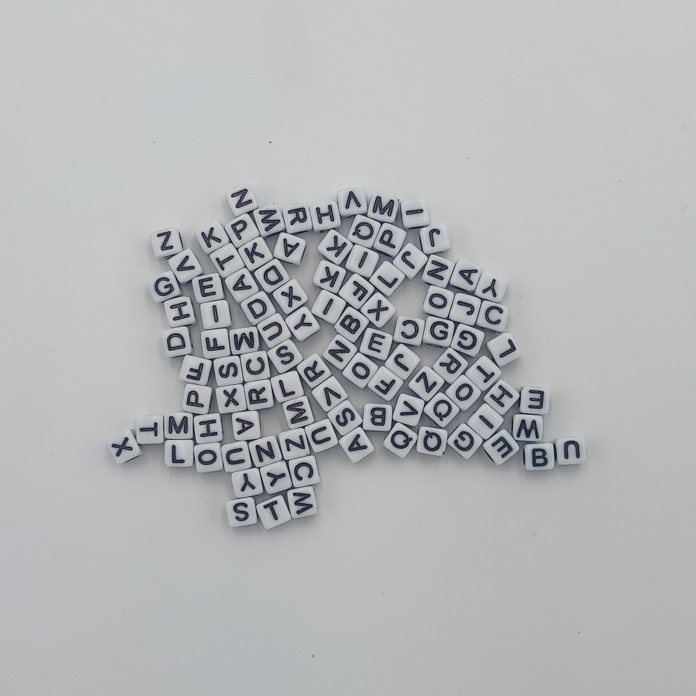 Бусины с буквами для браслетов, размер 6 мм, упаковка 100 штук  #1
