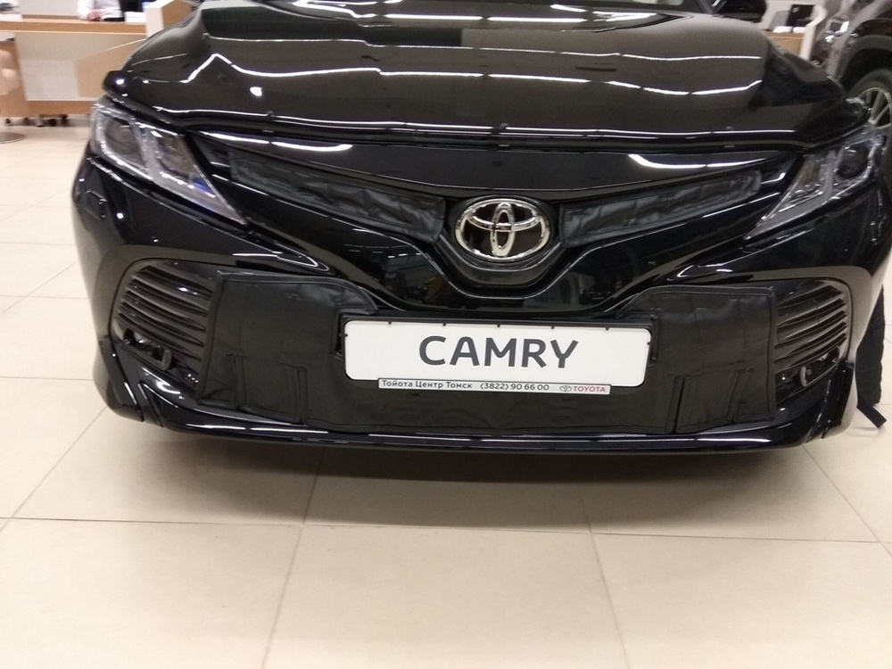 Утеплитель радиатора для Toyota Camry 2017-2021 доресталинг #1