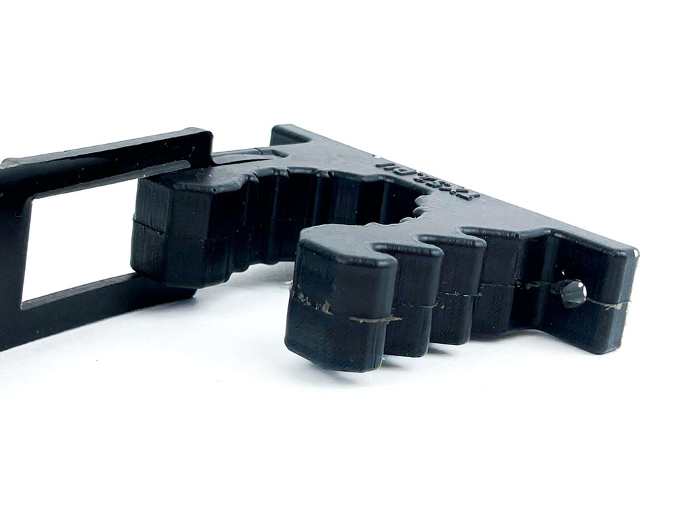 Крепление (зажим) универсальное черное, диапазон 25-35 мм (полиуретан) "ТХ52"  #1