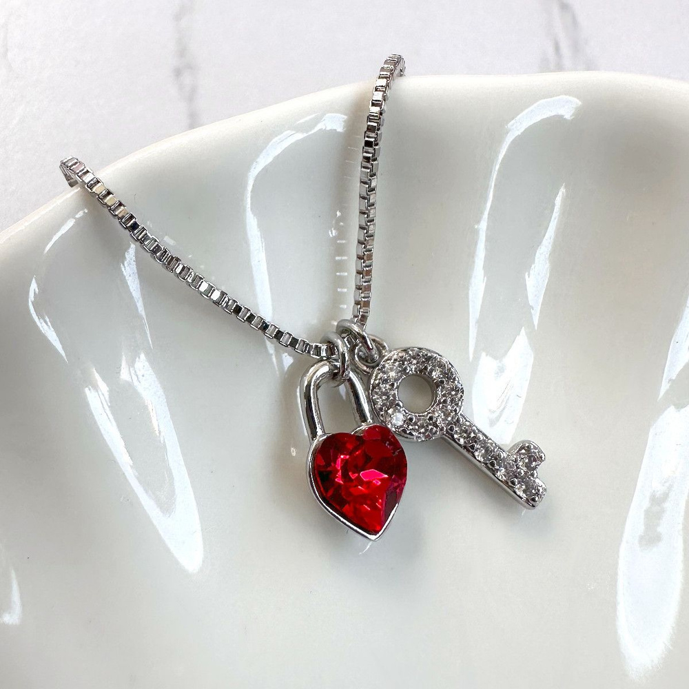 Колье Xuping Jewelry с красным кристаллом Swarovski "Ключ от сердца"  #1