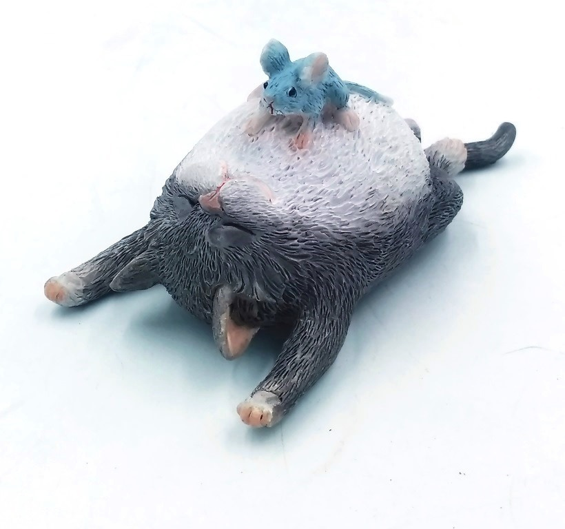 Статуэтка Кот с мышкой 4,5см полимерная #1