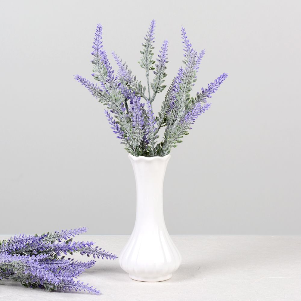 Ваза интерьерная белая керамическая настольная 18 см для живых цветов и сухоцветов  #1