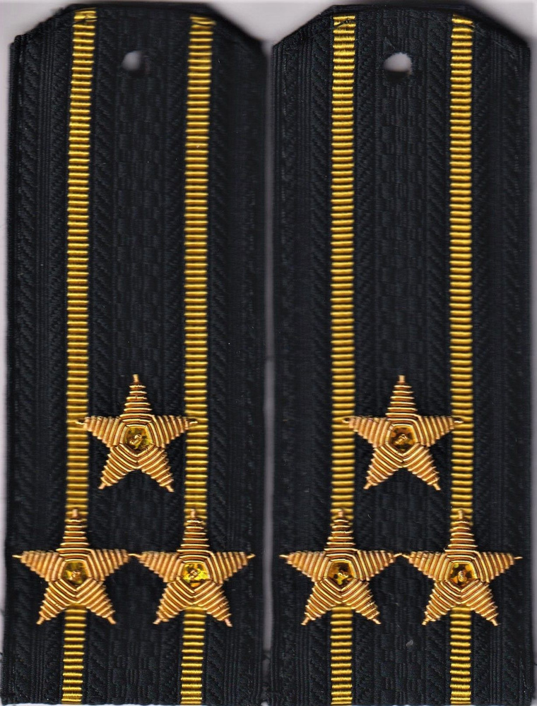 Погоны ВМФ чёрные с жёлтым просветом, капитан 1-го ранга  #1