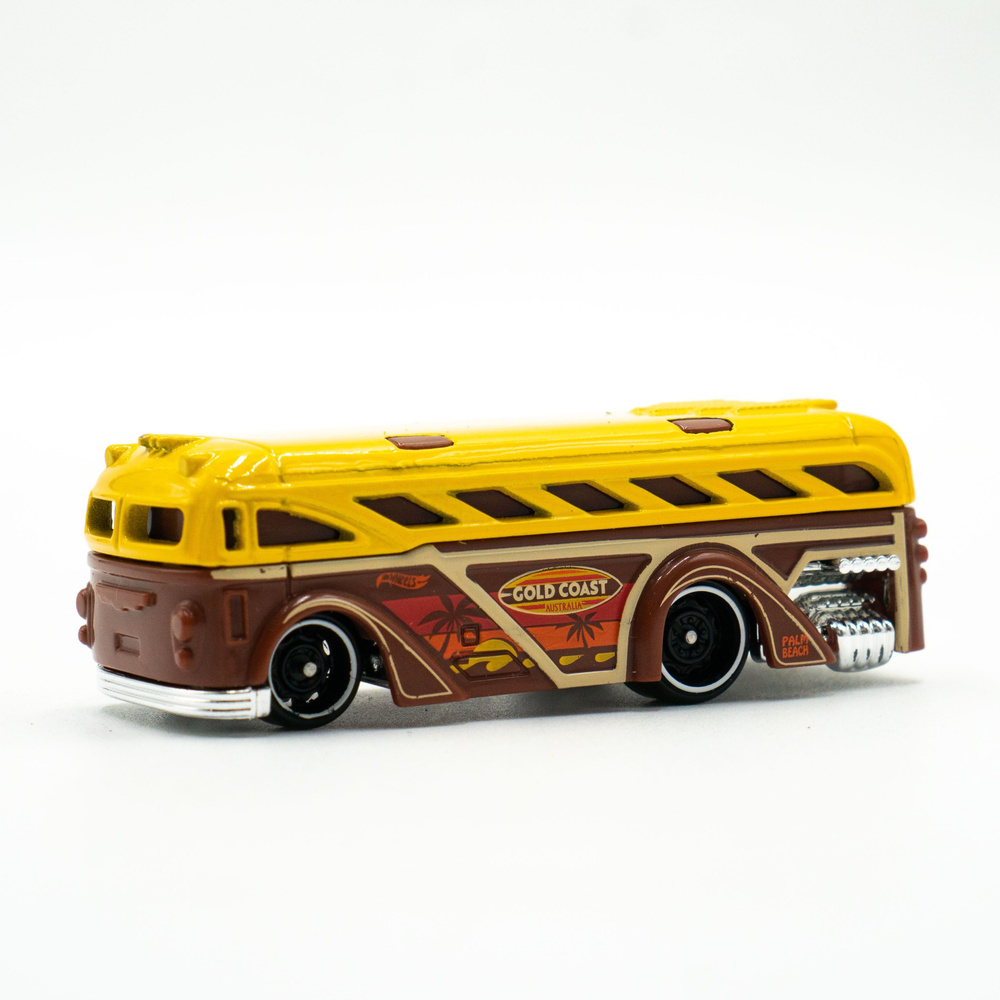 Машинка Hot Wheels Surfin School Bus Коллекционная #1