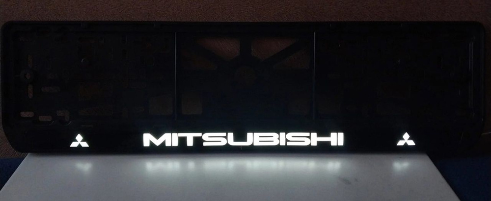 Рамка номера со светодиодной LED подсветкой с логотипом для автомобиля,Mitsubishi,тюнинг авто,рамка гос #1
