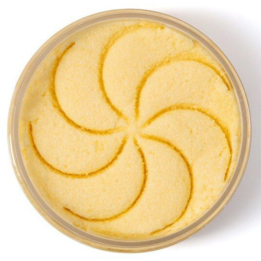 Особенности состава. Масло манго ускоряет регенерацию тканей, обладает защитными свойствами.   Сахар увлажняет кожу.   Структура сахара деликатно удаляет ороговевшие частицы с поверхности кожи.   Д-пантенол и витамин Е питают кожу.