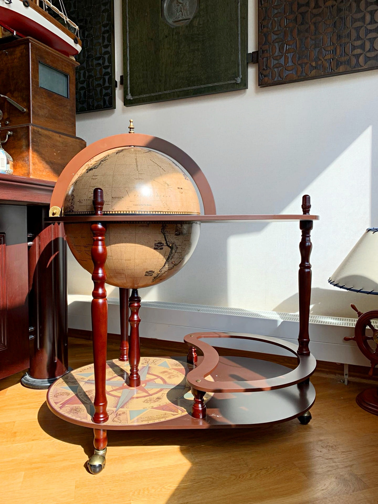 Глобус-бар со столиком бежевый, диаметр глобуса 42 см #1
