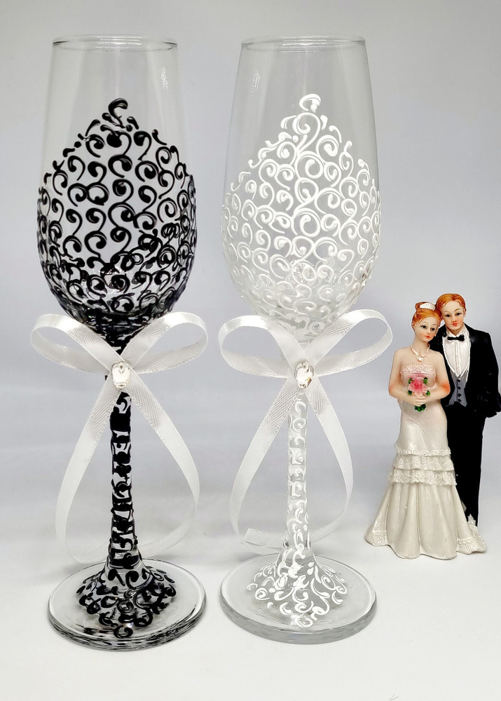 Высокие свадебные бокалы "Супер пара" в черно-белом цвете /бокалы на свадьбу/фужеры для шампанского/бокалы #1