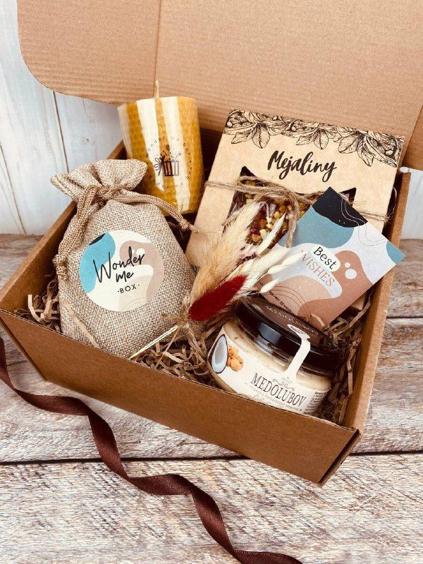 Подарочный набор сладостей в коробке "Хюгге" Wonder me box - Вкусный подарок на новый год  #1