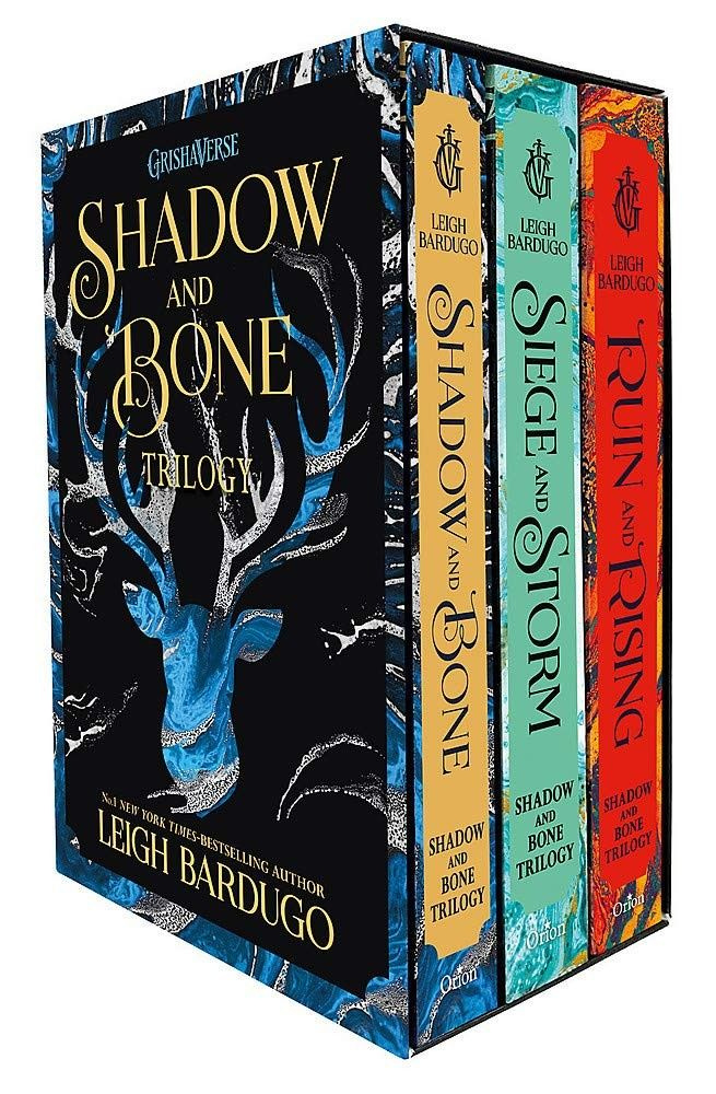 Shadow and Bone Box Set / Тень и кость (Комплект из 3 книг) | Bardugo Leigh #1