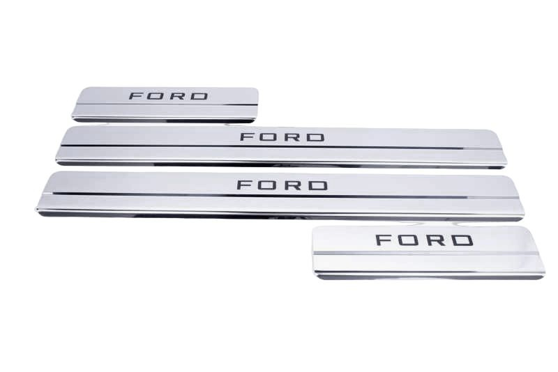 Накладки на пороги хром Ford Fokus 3 / Форд Фокус 3 (ступень; краска)  #1