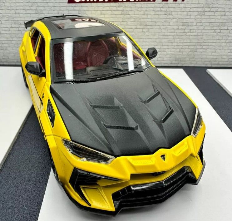 Ламборгини Урус машинка металлическая. Lamborghini URUS, масштаб 1:24, длина 21 см.  #1