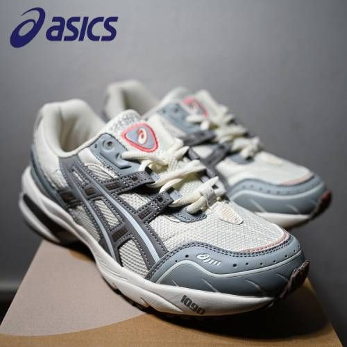 Кроссовки ASICS #1