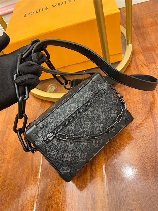 Louis Vuitton Сумка на плечо #1