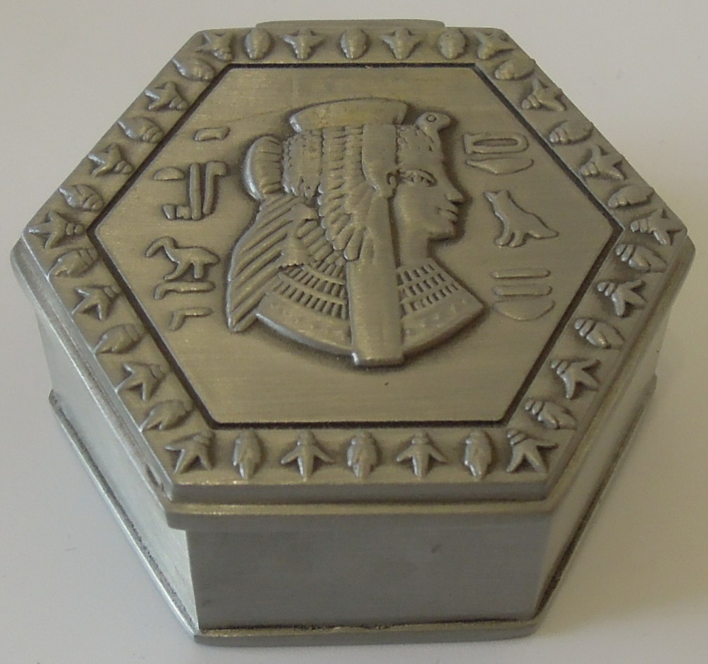 Шкатулка для украшений шестигранная в египетском стиле, металл, длина 5,5 см  #1