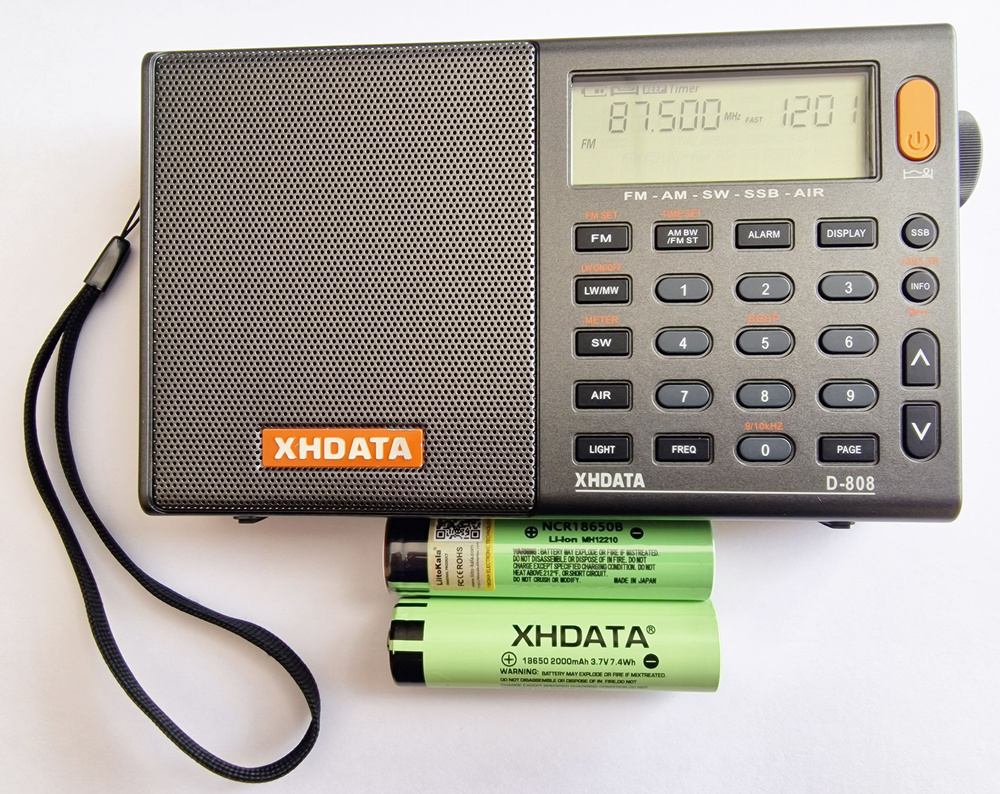 XHDATA D-808 радиоприемник micro-USB версии с доп аккумулятором на 3400Mah  #1