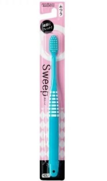Японская Зубная щетка жесткая Sweep для максимального очищения зубов, КОМПАКТНАЯ головка, щетинки с плоским #1