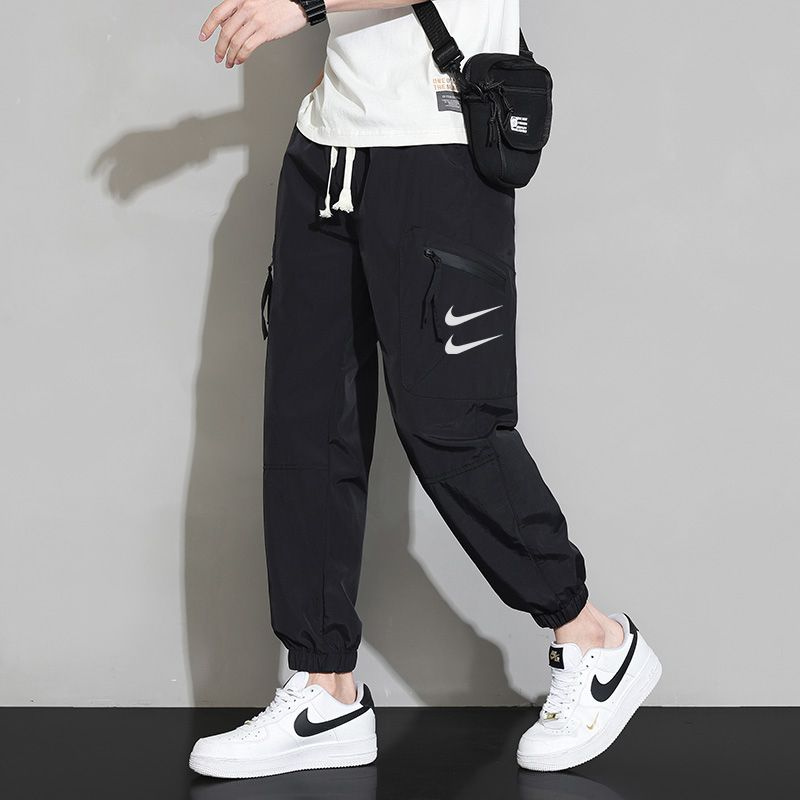 Брюки спортивные Jordan Men's Nike SporTSwear Pant #1