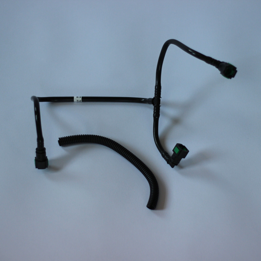 2123-1104222 Трубка топливного фильтра и топливного трубопровода Нива ...