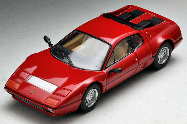 Машинка TAKARA TOMY TOMICA 1/64 TLV Neo Ferrari 512BBi #1