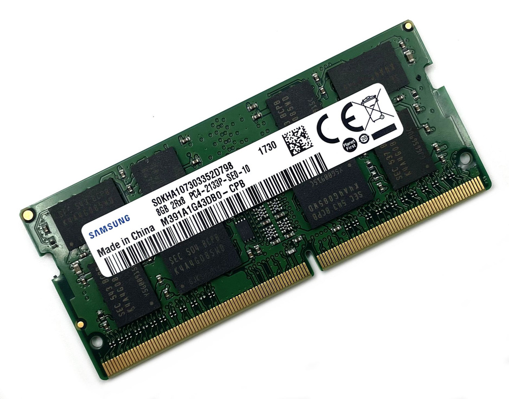 Оперативная память DDR4 8Gb 2133 Mhz PC4-2133P M391A1G43DB0-CPB 1x8 ГБ (M391A1G43DB0-CPB)  #1