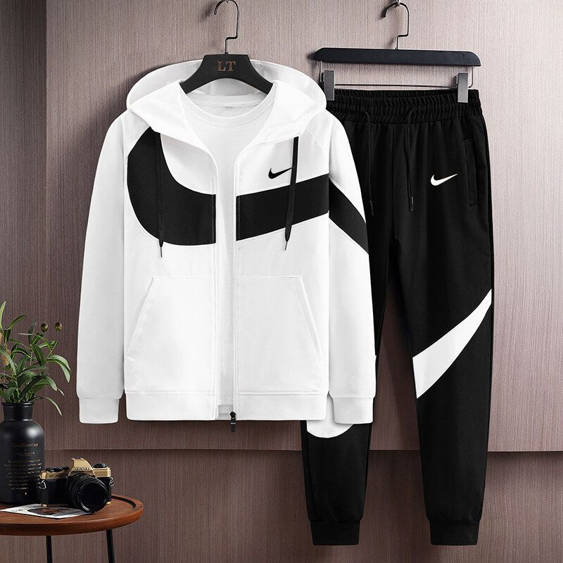 Костюм спортивный Nike #1