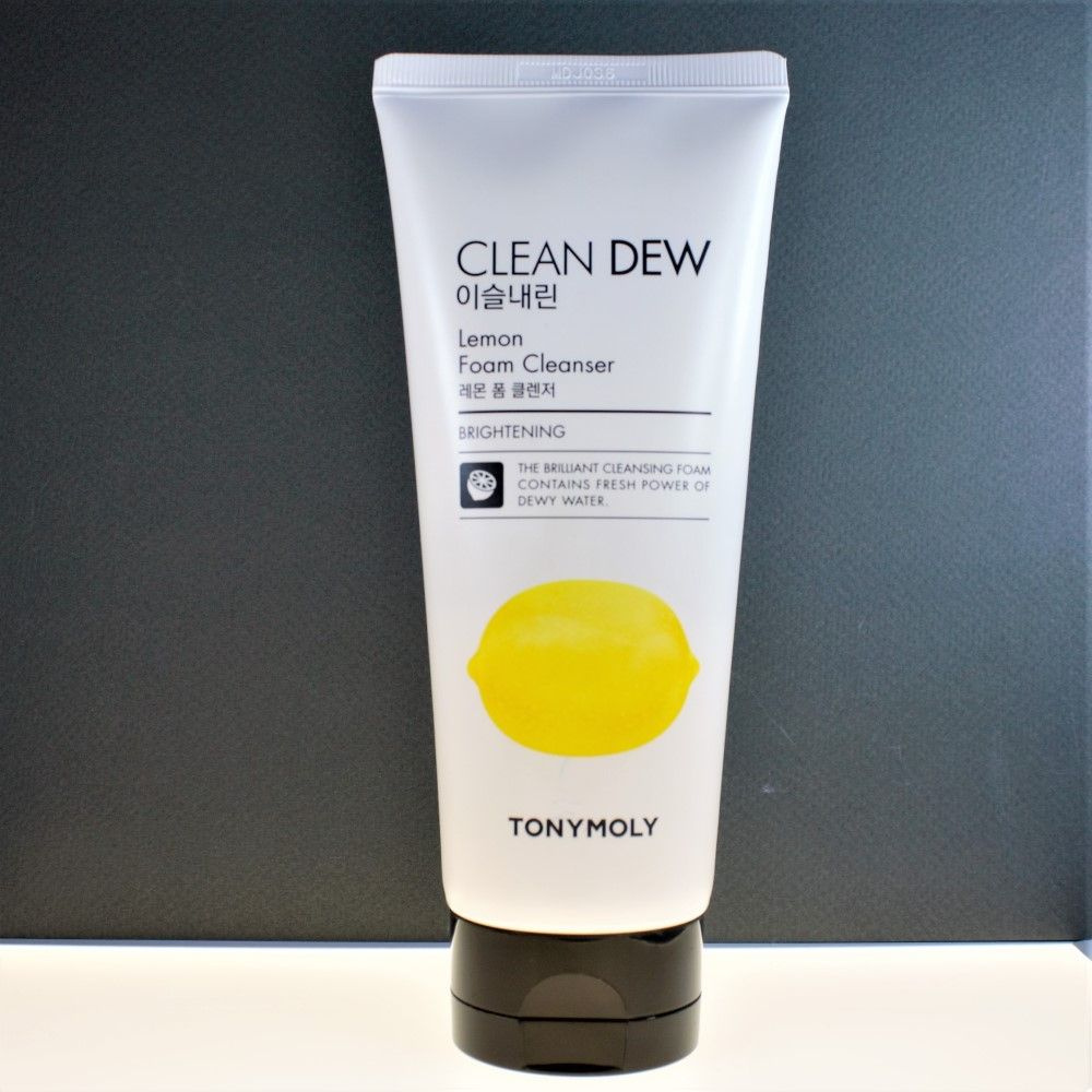 Пенка для умывания с экстрактом лимона Tony Moly Clean Dew Lemon Foam Cleanser, 180мл.  #1