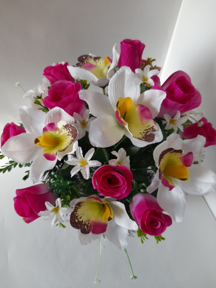 Ритуальная композиция большая Полянка корзина траурная из искусственных цветов орхидеи розы  #1