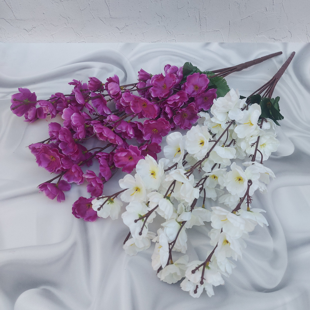 Искусственные цветы на кладбище. Ветки сакуры фиолетовые и белые 2 шт. / 60 см высота / Букеты на Пасху, #1