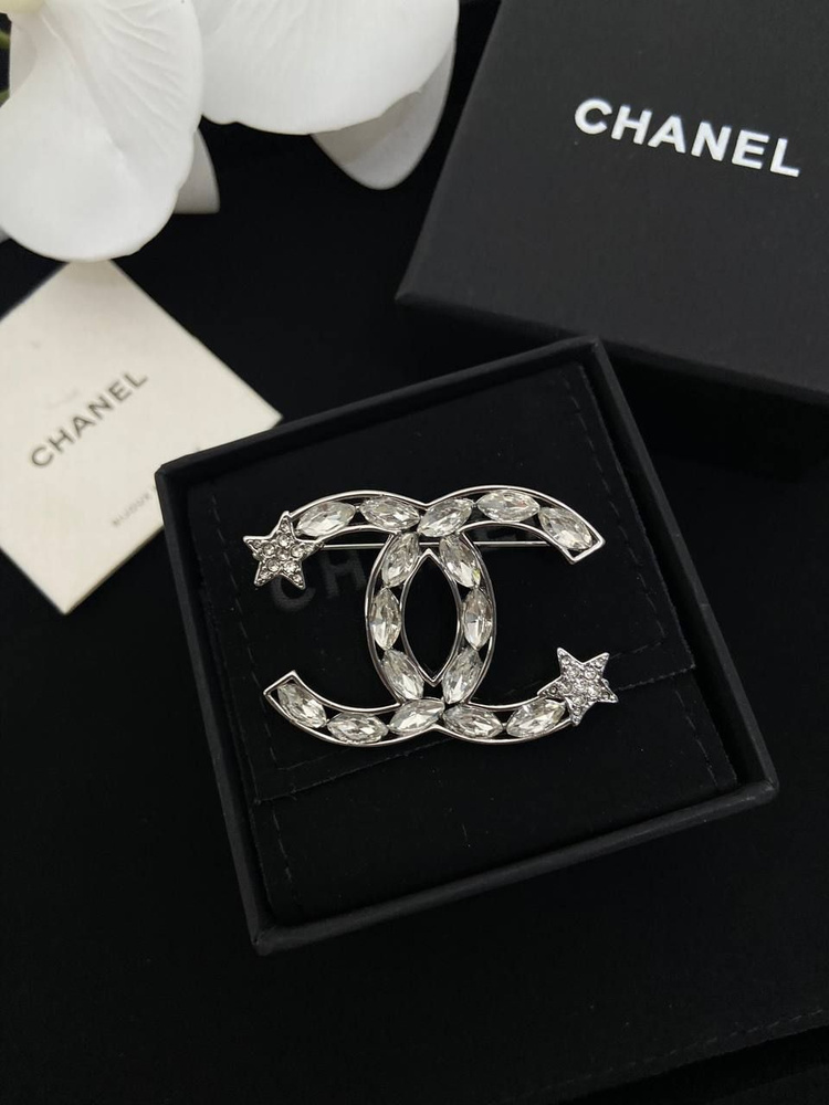 Chanel Брошь #1