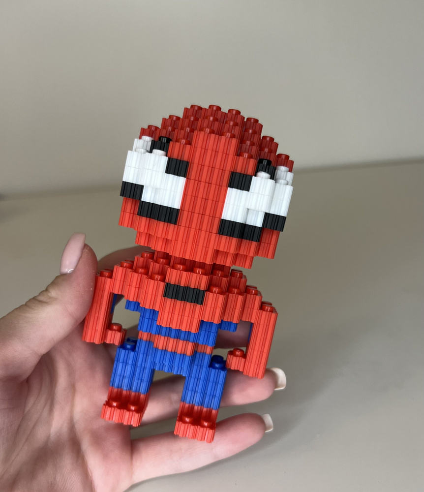 Конструктор из мини блоков 3D Человек-паук #1