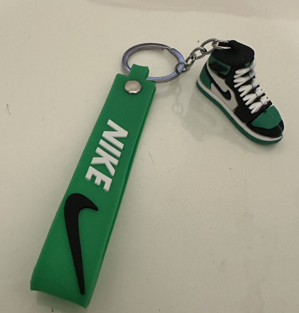 Nike брелок кроссовок - купить с доставкой по выгодным ценам в интернет ...