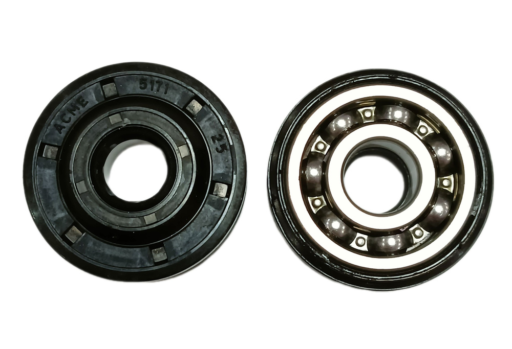 Подшипник с сальником коленвала (2 шт.) для бензопил Husqvarna 136, 137 ...