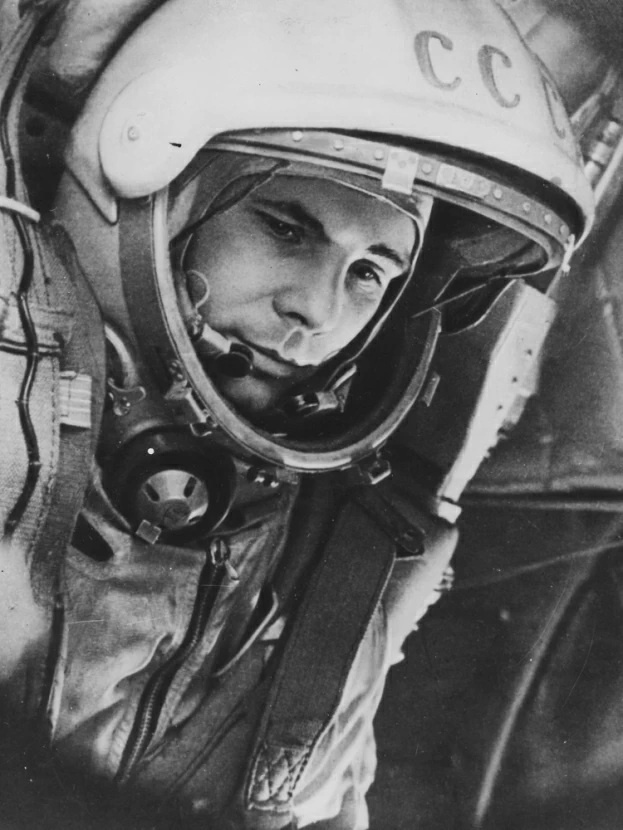 плакат, постер Gagarin Yuri, Юрий Гагарин на холсте, размер 42х60см  #1