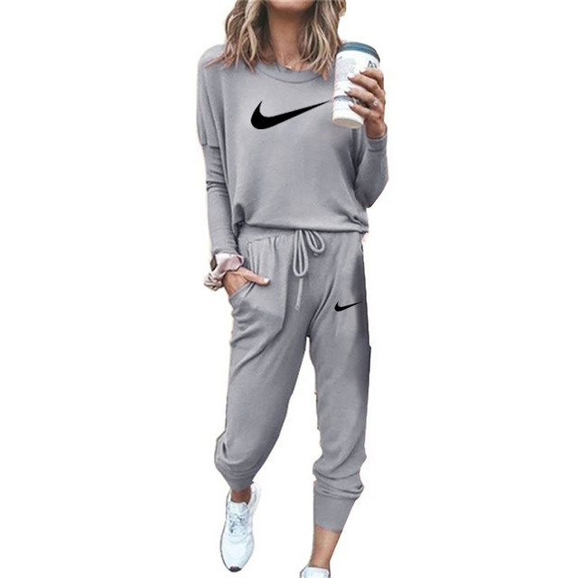 Костюм спортивный Nike #1