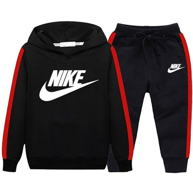 Костюм спортивный Nike #1